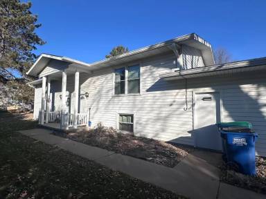 Main picture of 604 Brown St