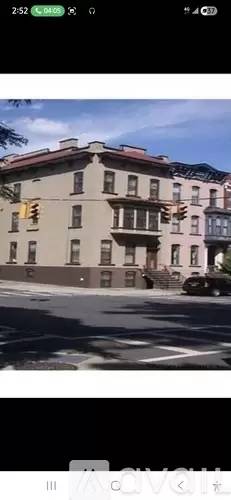 Main picture of 247 Livingston Ave