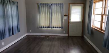 Main picture of 1107 E Firmin St