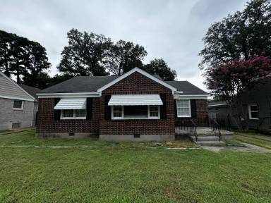Main picture of 3634 Autumn Ave