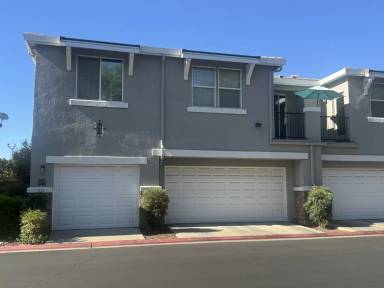 Main picture of 2089 Boccioni Ln