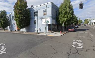 Main picture of 2038 Pacific Ave
