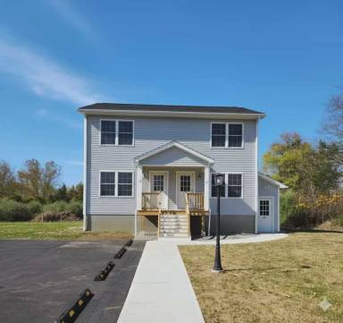 Main picture of 43 River Valley Ct
