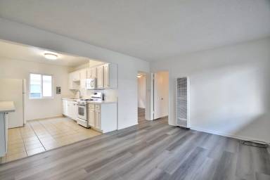 Main picture of 1818 12th St