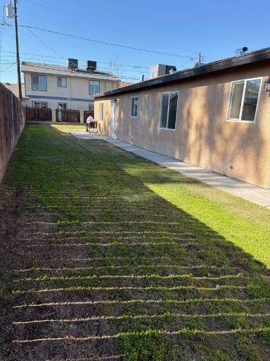 Main picture of 3709 Jewett Ave