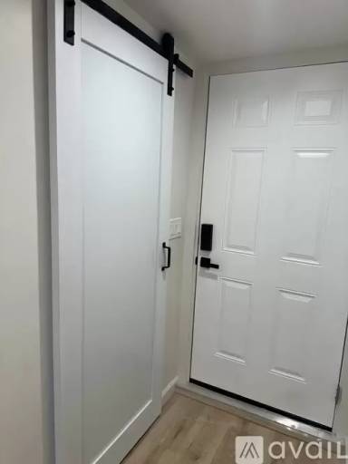 Main picture of 756 Hillcrest Dr