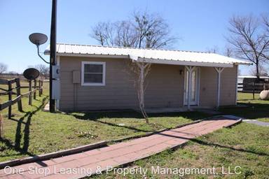 Main picture of 151 Huff Ln