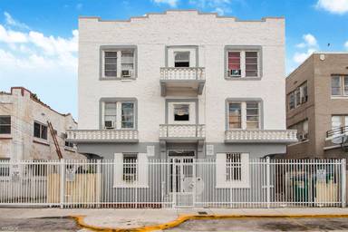 Main picture of 967 SW 5th St