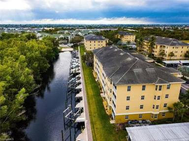 Main picture of 1789 Four Mile Cove Pkwy