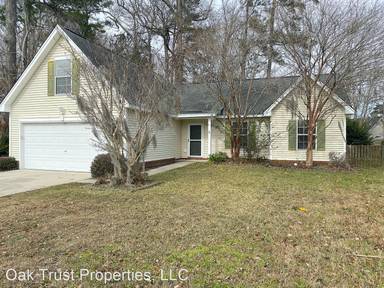 Main picture of 330 Rose Marie Dr