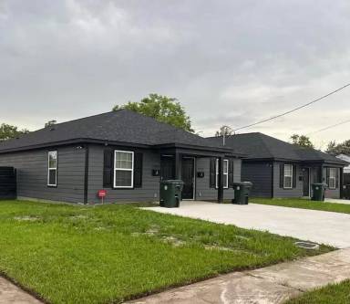 Main picture of 2824 Hinton Dr