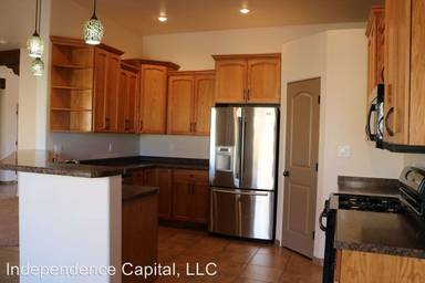 Main picture of 6700 Picuris Ave