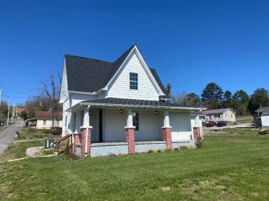 Main picture of 315 W Broad St