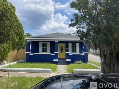 Main picture of 801 Rockefeller St
