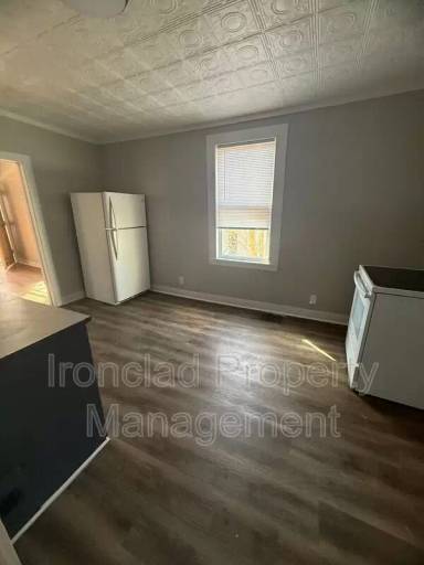Main picture of 106 Birch St
