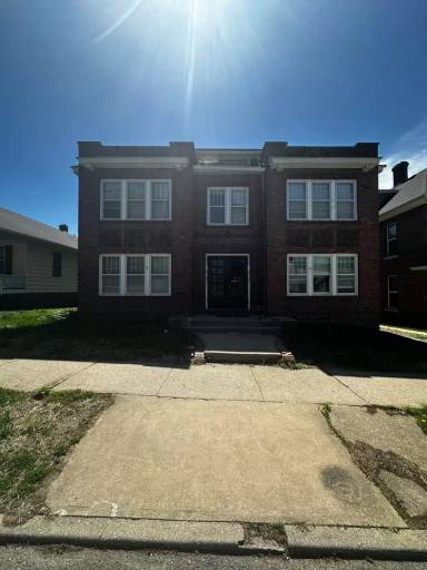 Main picture of 3014 Felix St