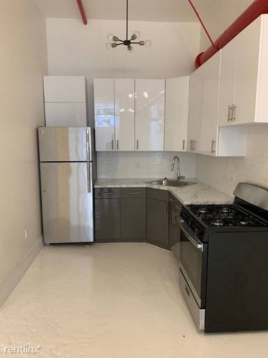 Main picture of 345 Eldert St