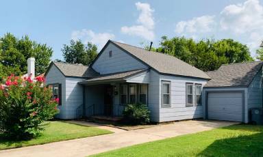 Main picture of 1136 NW Oak Ave