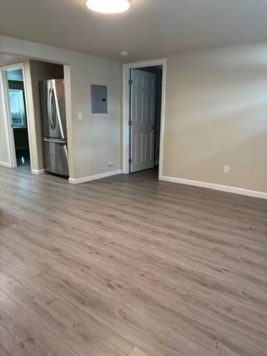 Main picture of 189 College Way