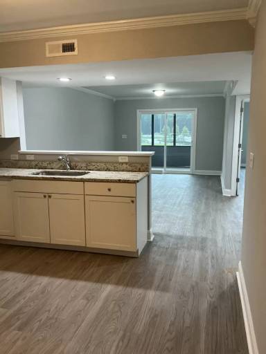 Main picture of 1402 Tailrace Dr