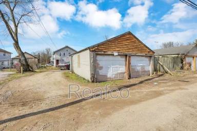 Main picture of 254 S Wayne Ave