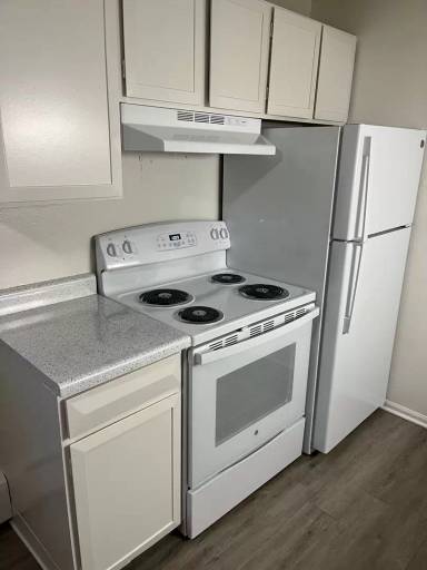 Main picture of 10527 W 6th Pl