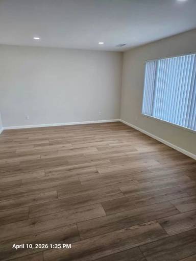 Main picture of 2035 E Kern Ave