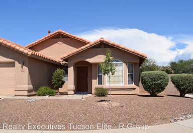 Main picture of 1898 N Hayden Dr