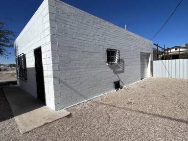Main picture of 321 E Grant Rd