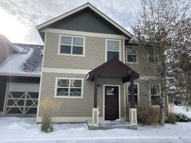 Main picture of 418 Enterprise Blvd