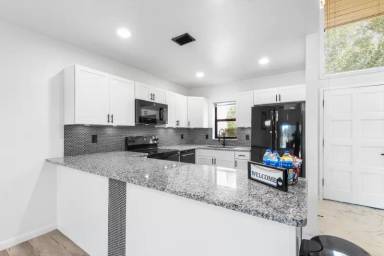 Main picture of 52 Aspen Dr