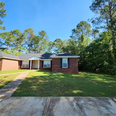 Main picture of 3917 Rodnor Forest Ln