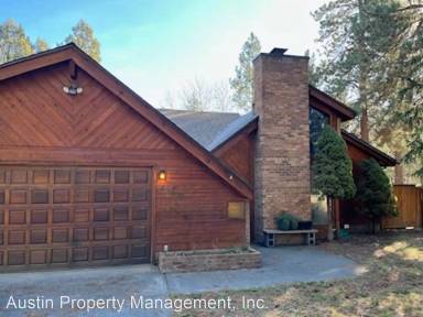 Main picture of 2350 NW Marken St