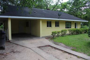 Main picture of 2002 Keystone Ave