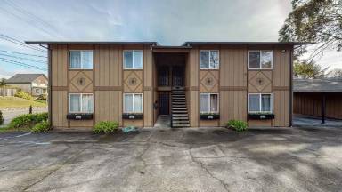 Main picture of 1260 Myrtle Ave