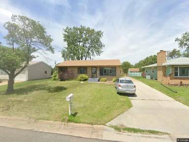 Main picture of 1836 Roberts Ave