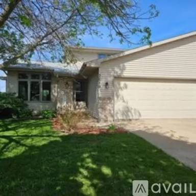 Main picture of 3617 S Berryfield Ln