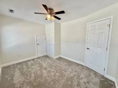 Main picture of 259 W Ocean View Ave