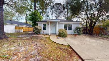 Main picture of 1565 Richardson Ln