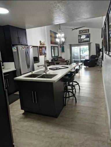 Main picture of 5741 SW 24th Ave