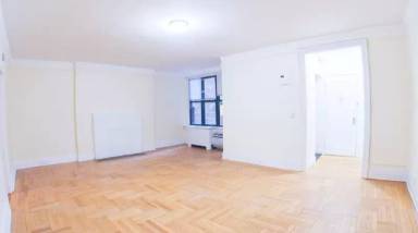 Main picture of 111 E 63rd St