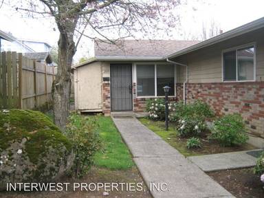 Main picture of 2015 SE Marion St