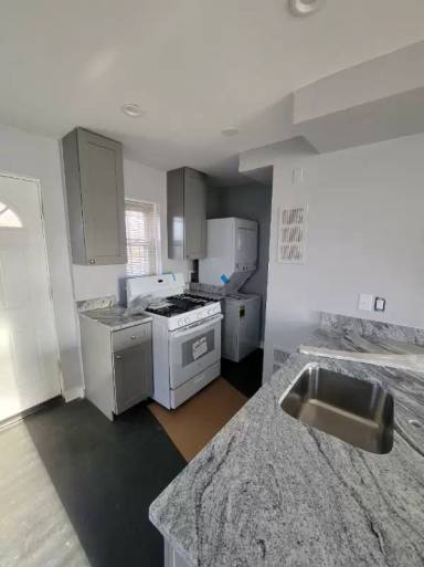 Main picture of 619 71st Ave