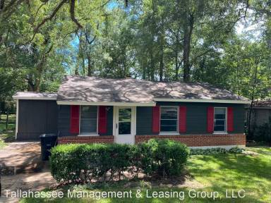 Main picture of 1635 Lake Ave