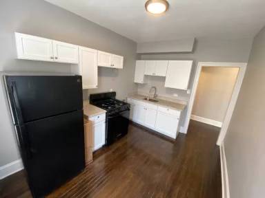 Main picture of 5350 W Division St