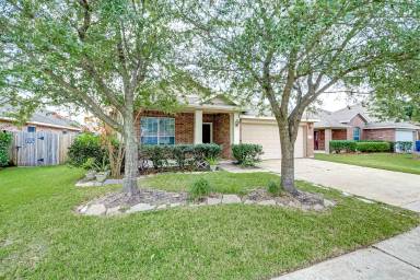 Main picture of 1807 Hidden Breeze Dr