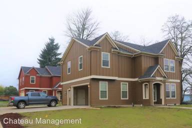 Main picture of 1200 SE Crystal Lake Dr