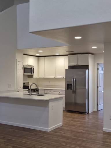 Main picture of 299 N Hasman Dr