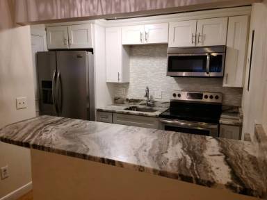 Main picture of 8 Commonwealth Ct