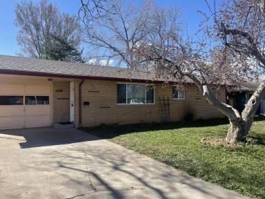 Main picture of 413 Tedmon Dr